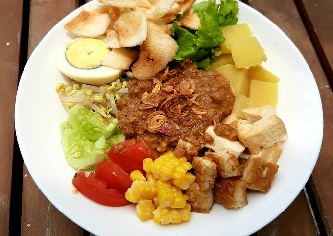 Gado-Gado