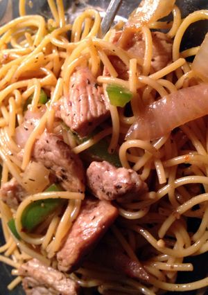A picture of Pork & Noodle Stir Fry.