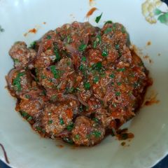 A picture of Meatball sauce.