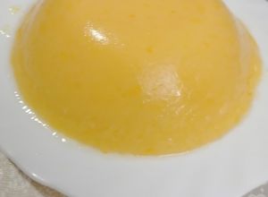 Una foto de 281. Flan de zumo de naranja vegano