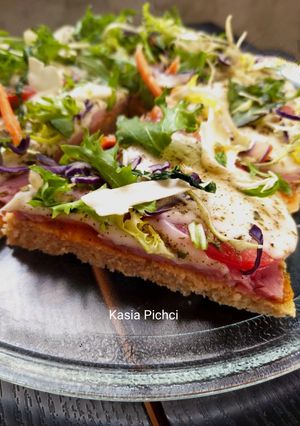 Zdjęcie przepisu Spód do pizzy z płatków owsianych.