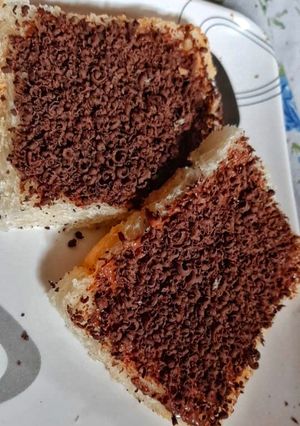 A picture of Chocolate Toast.