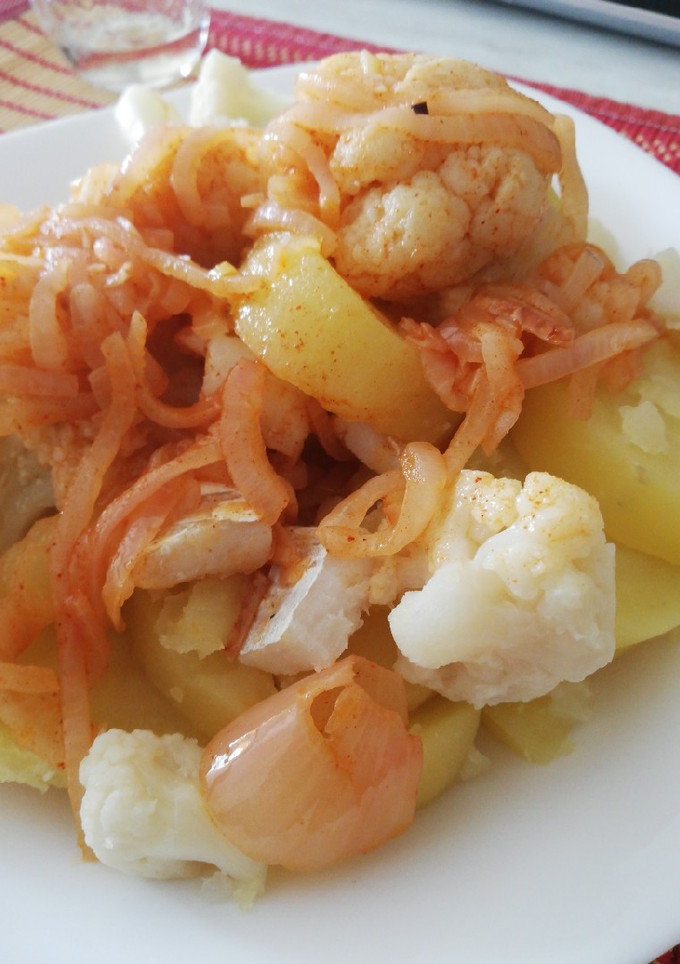 Una foto de Bacalao a la gallega con patatas