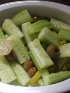 Una foto de Ensalada de bastoncitos de pepino