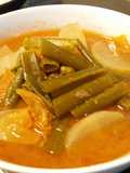 Gaeng Som (Thai Sour Curry) with Mixed Vegetables and Mackerel