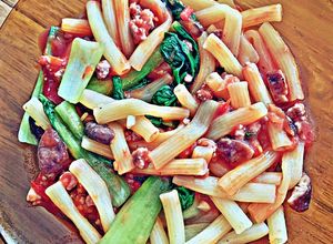 Hình của món Nui xào thịt bò.