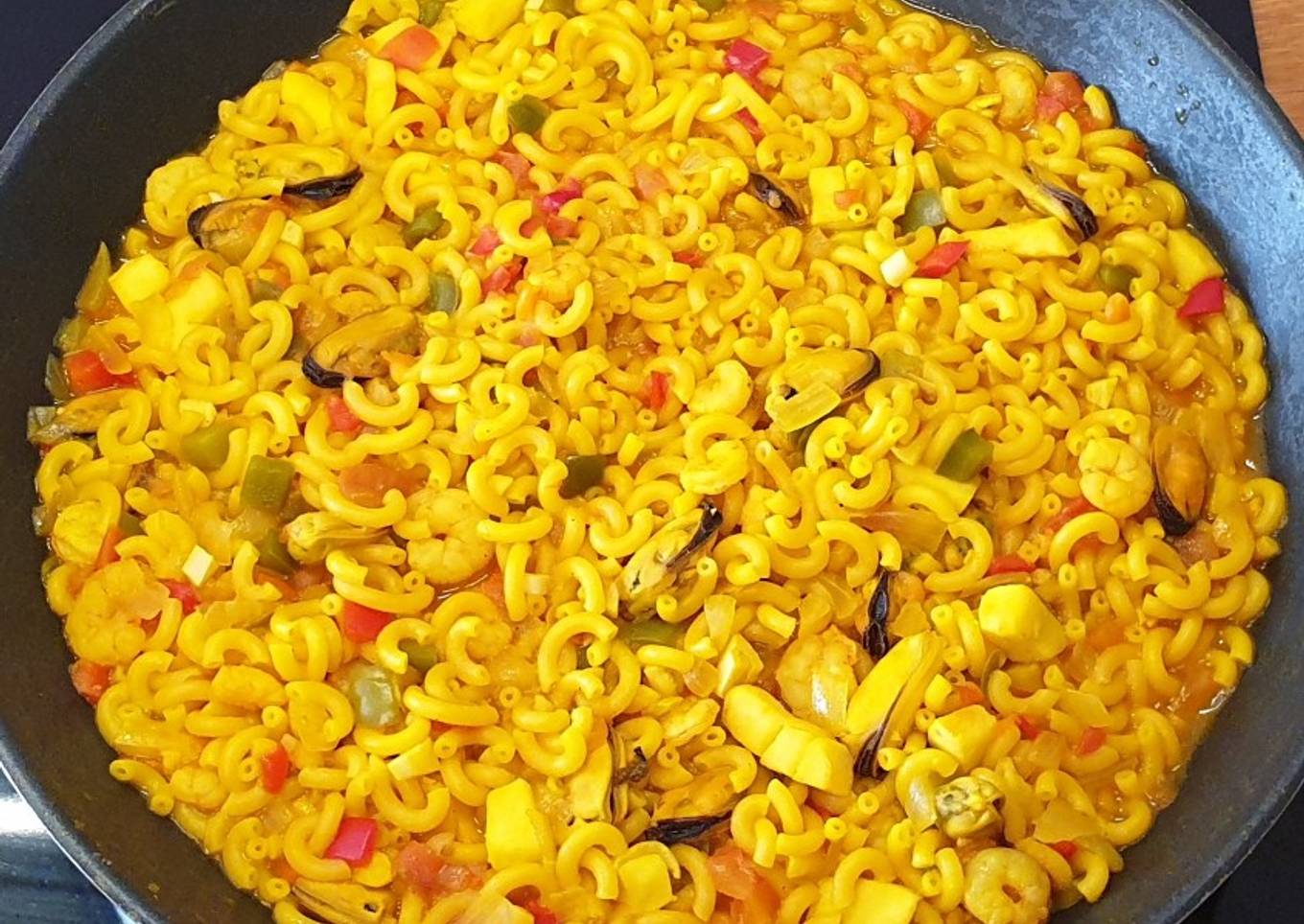 Fideuá de marisco