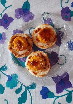 A picture of Jackfruit seed Potato tikki with Bread.