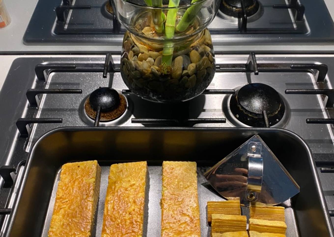 Kue Lapis Pontianak (Thousand Layers Cake)