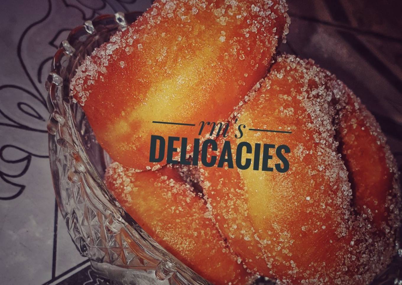 Fluffy ring doughnuts