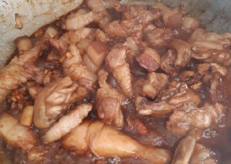 Langkah Mudah untuk Menyiapkan Babi dan ayam kecap nikmat, dijamin simple yang Bikin Ngiler