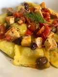Ravioli ricotta e spinaciCon dadolata di spada