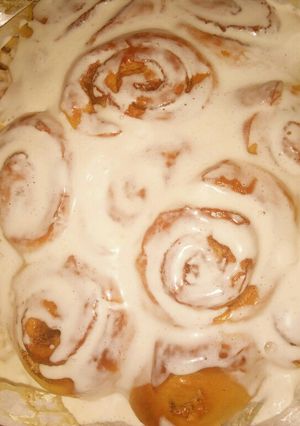 A picture of Spongy Cinnamon Rolls.