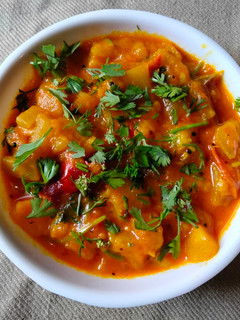 દૂધીનું શાક (Dudhi Shak Recipe in Gujarati) રેસીપી મુખ્ય ફોટો