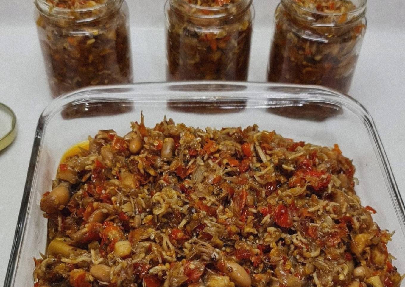 Sambal cumi, teri & ikan asin