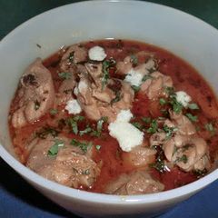 A picture of Chicken in walnut gravy.