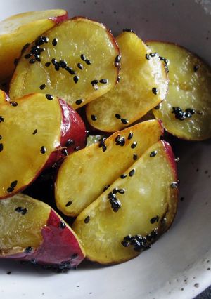 A picture of Fried & Glazed Japanese Sweet Potato.