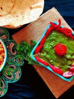 રેસ્ટોરન્ટ સ્ટાઇલ પાલક ટોમેટો જૈન (Restaurant Style Palak Tomato Jain Recipe In Gujarati) રેસીપી મુખ્ય ફોટો