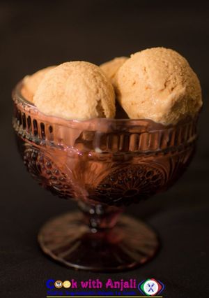 A picture of Dulce de leche ice-cream.
