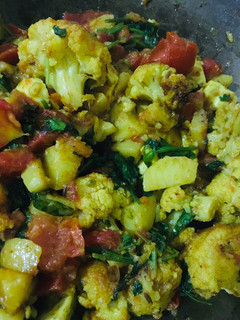 गाजर गोभी भुजिया सब्जी (Gajar gobhi bhujiya sabzi recipe in hindi) रेसिपी मुख्य फोटो