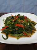 Tumis kangkung Pedas
