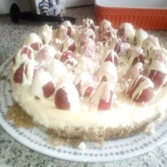A picture of Baked Raspberry & White Chocolate Cheesecake.
