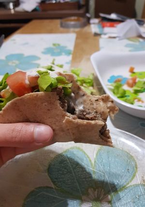 Una foto de Shawarma en casa