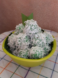 Foto resep Klepon ketan Gula merah kenyal no kapur sirih by @tintinrayner
