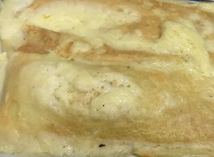 Una foto de Crepes de pollo y champiñones