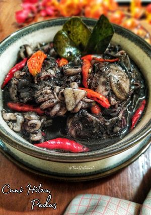 Foto resep Cumi Hitam Pedas