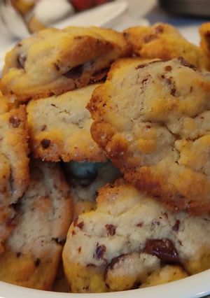 Une photo de Cookies au chocolat & noisettes