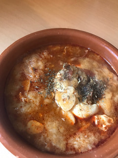 Una foto de Sopa castellana o sopa de ajo
