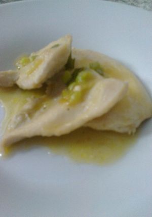 Una foto de Pollo en salsa de piña