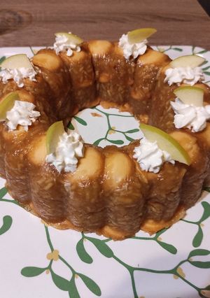 Hideg almás kuglóf recept fotója
