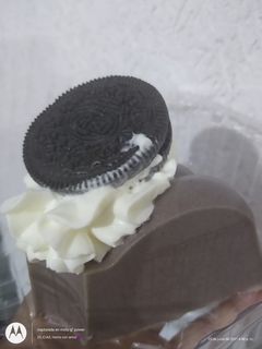 Una foto de Gelatina de galleta oreo