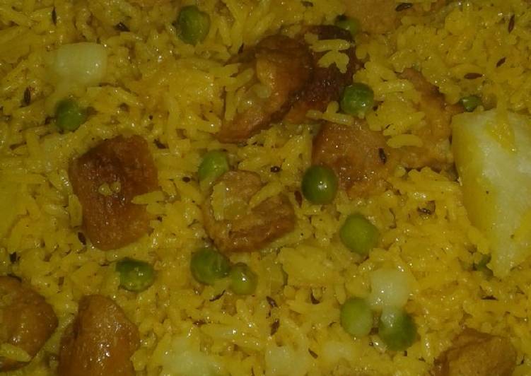 Soyabeen fry rice