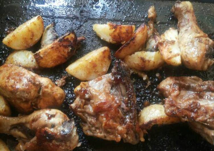 How to Prepare Favorite Frý chicken and potatoes