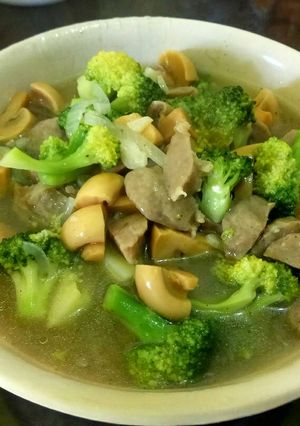 Foto resep Cah brokoli bakso dan jamur