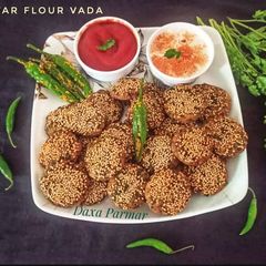 Jowar Flour Vada A picture of Jowar Flour Vada.