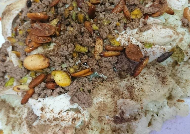 رز وفريكه