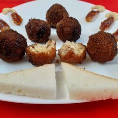 A picture of Sweet Bread balls.