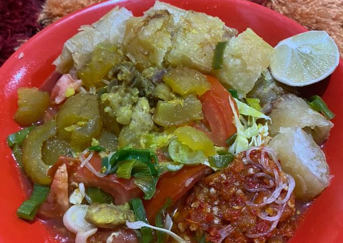 Cara Gampang Menyiapkan Soto Mie Bogor, Enak