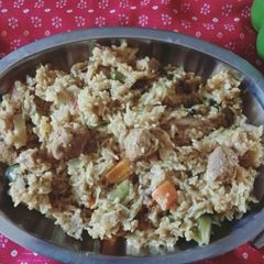 A picture of Soyabean biryani.