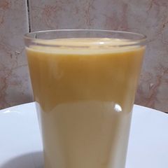 Mango lassi A picture of Mango lassi.