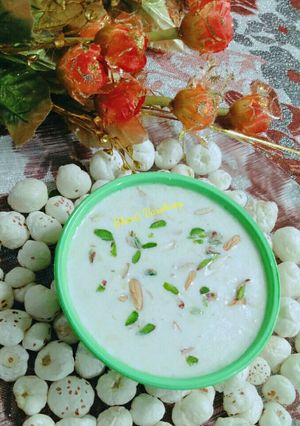मखाना खीर (Makhana kheer recipe in Hindi) रेसिपी मुख्य फोटो