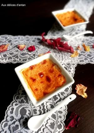 A picture of "Crème brûlée" with Crab and Scallop Trimmings.