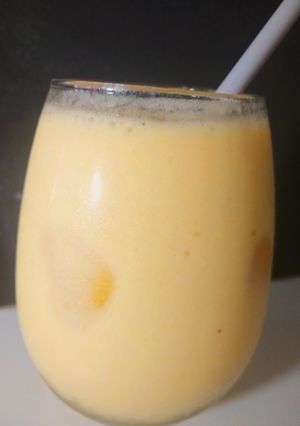 Una foto de Smoothie de duraznos 🍑