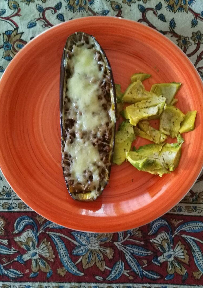 Una foto de Cetogénica: Berenjena con carne molida y queso mozzarella