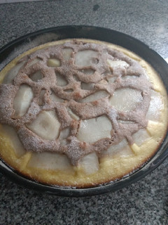 Una foto de Torta marmolada con agregado de peras