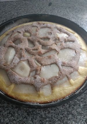 Una foto de Torta marmolada con agregado de peras